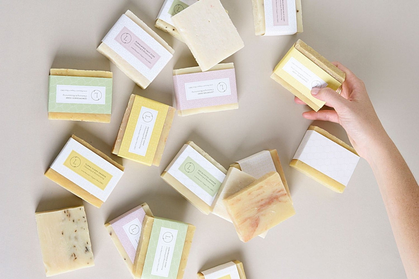 2x Natural Cold Process Soap Bar with Essential oils